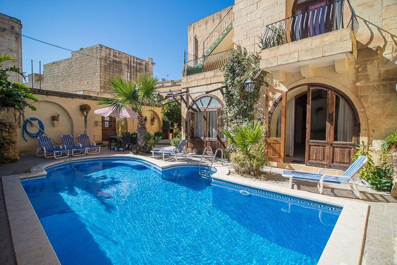 Holiday home 4 Bedroom With Large Private Pool Zebbug (Gozo)